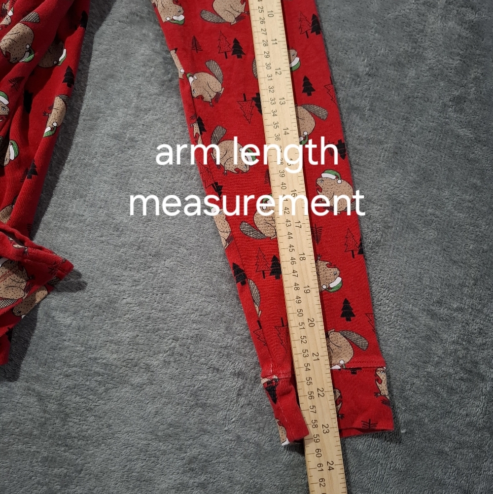 Duluth Trading Co Red Pajama Set with Floral Print - Picture 10 of 16
